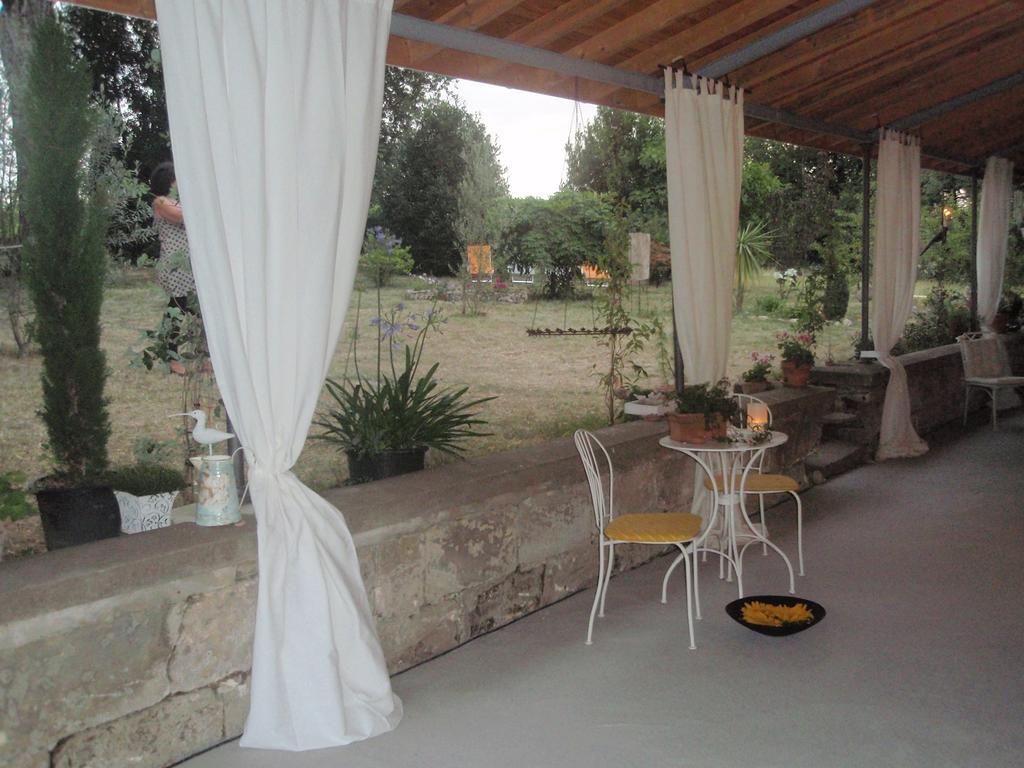 Hotel Domaine Mongiron Nérigean Zimmer foto